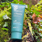 SportSKN 100ml aloe vera skin recovery gel for post exercise routines, made with natural ingredients such as eucalyptus, citrus and mint